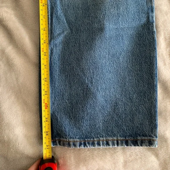 URBAN OUTFITTERS BDG HIGH RISE VINTAGE STRAIGHT JEANS - Picture 9 of 9